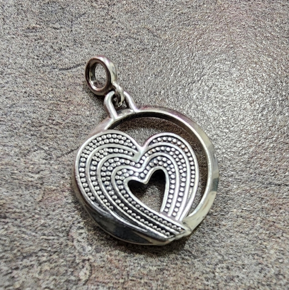 Pandora ME Rainbow Heart of Freedom Medallion - Picture 3 of 6